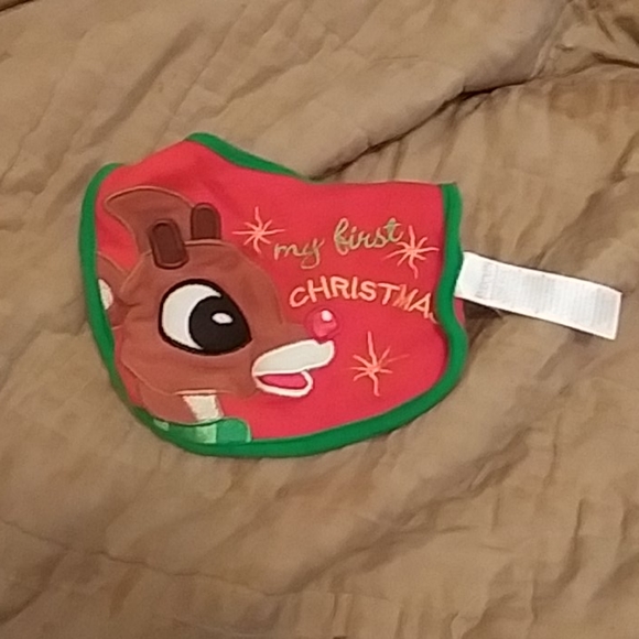 Bibs - Picture 9 of 16